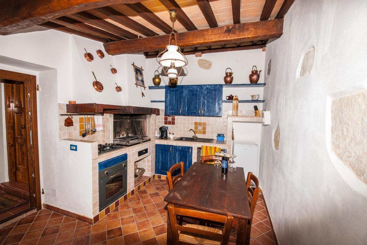 Villa Il Borgo Del Lupo Sarteano Exterior foto